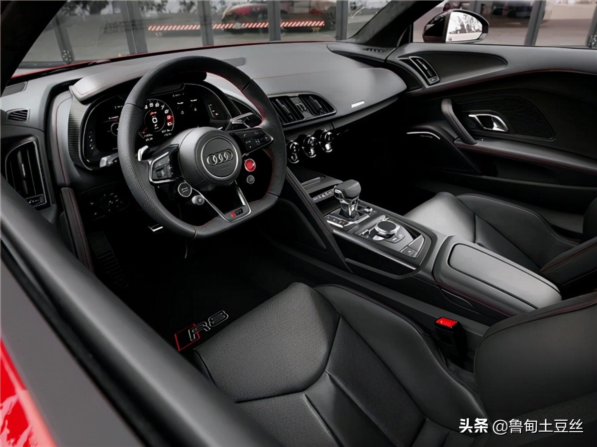 奥迪r8v10,17款奥迪r8v10coupe测评