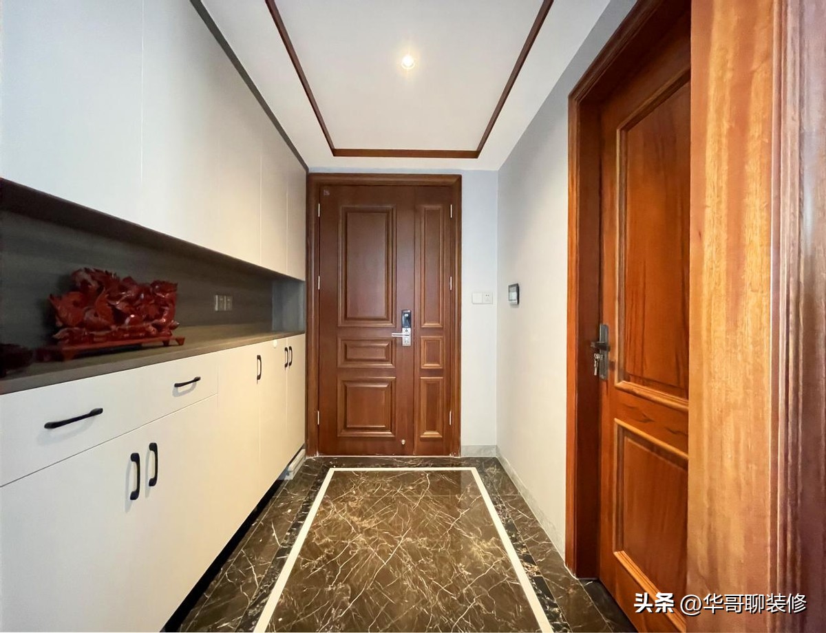 潮汕红木沙发客厅效果图,潮汕客厅小套红木沙发