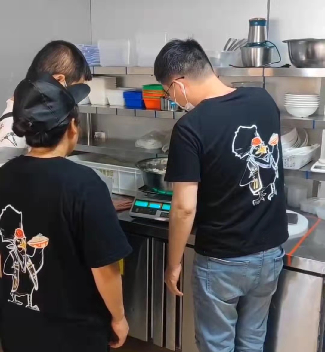 砂锅米线用怎样模式经营,米线店经营成功案例