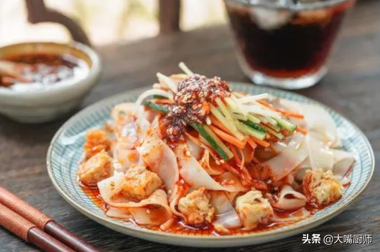 丝麦雪花粉和普通面粉区别,面粉麦芯粉与雪花粉的区别