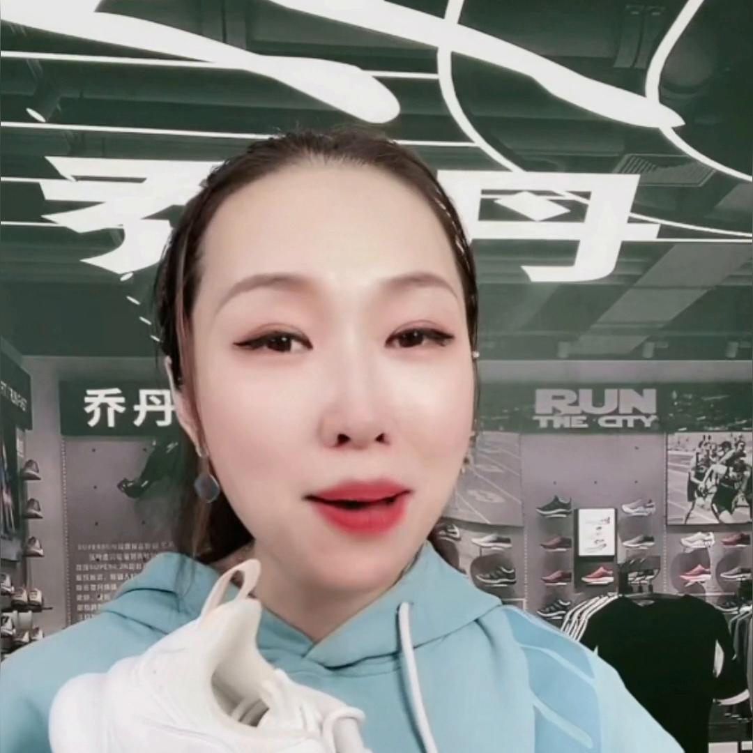 乔丹运动鞋女鞋夏季网面透气黑,乔丹运动鞋女鞋夏季网面