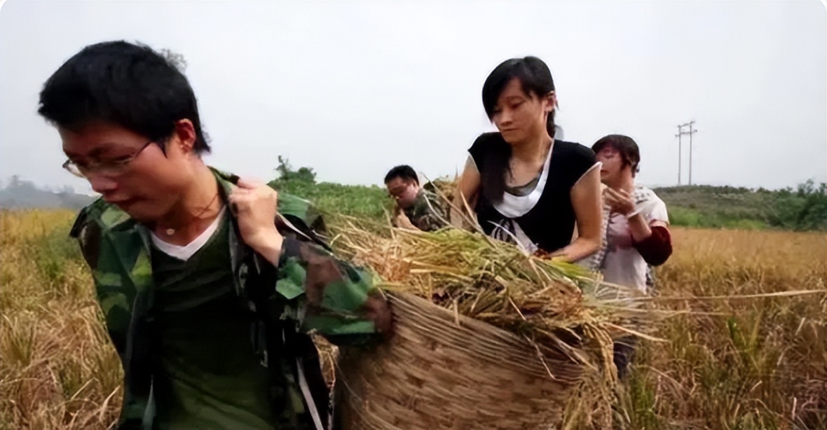 农村大学生买不起房,大学生上学期间如何有稳定的收入