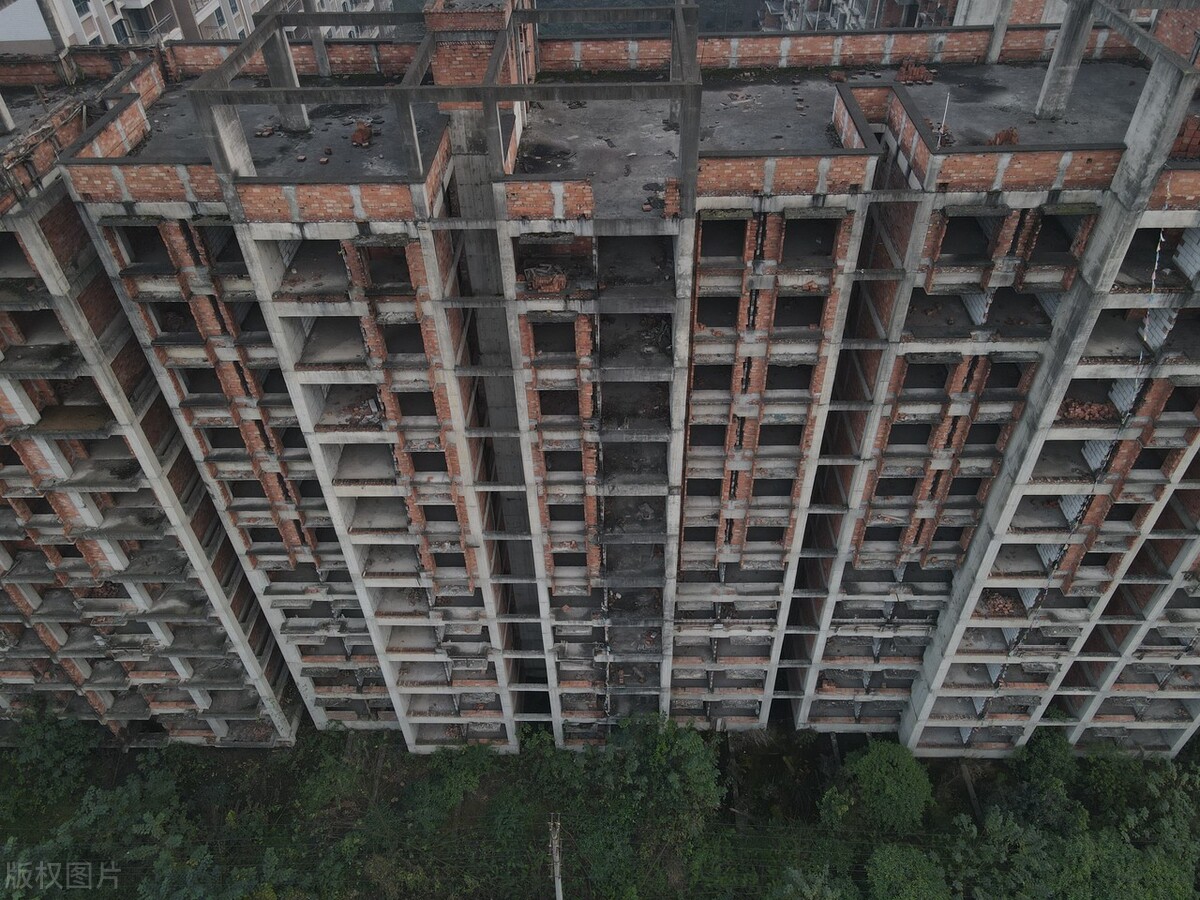 买到烂尾楼可以停止还款吗,买到烂尾楼的正确处理方式断供