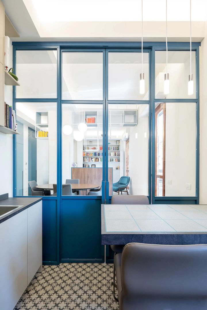 全屋玻璃柜子,最简单的玻璃隔断加柜子