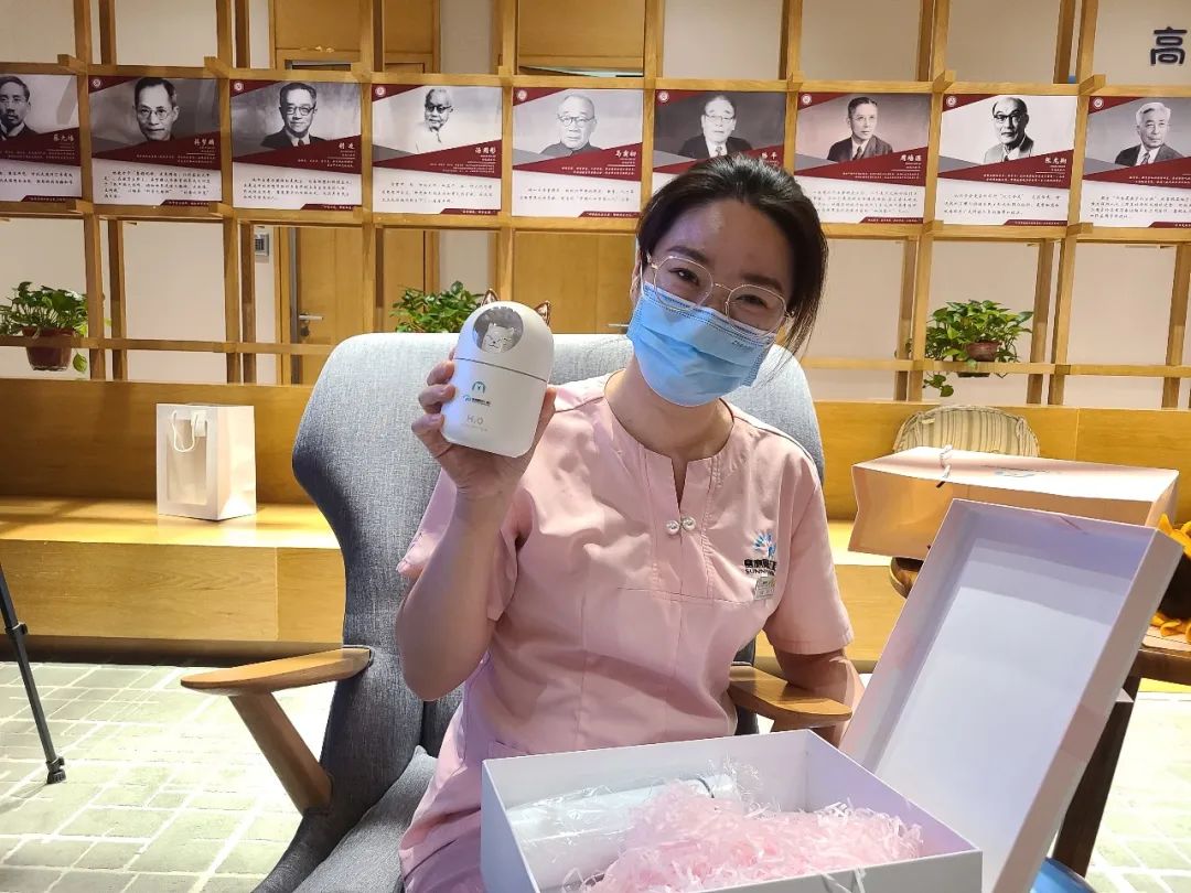 5.12护士节优秀护士颁奖,护士节最美护士评选