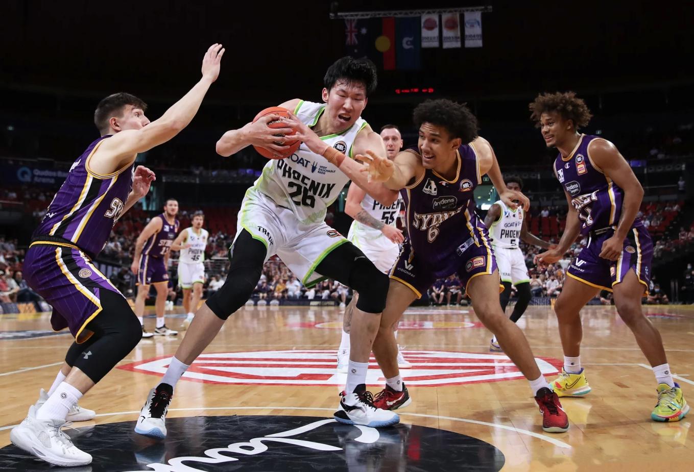 周琦大魔王夺冠,周琦落选常规赛mv