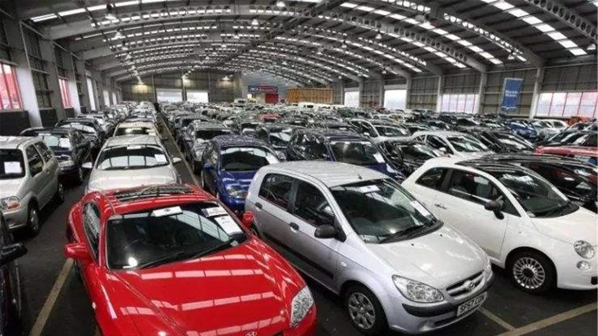 欧美股市全线杀跌对美元影响,美元大涨股市大跌