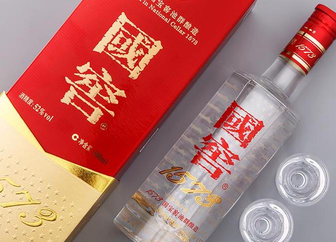 男人一生不可缺的酒,男人一生必喝的十二种白酒