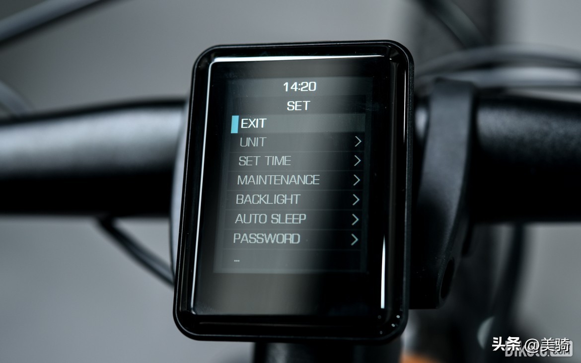 全能巡洋舰,4.0陆地巡洋舰车评