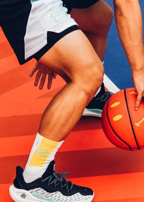 全新球鞋,这双球鞋见证了你的进步和蜕变