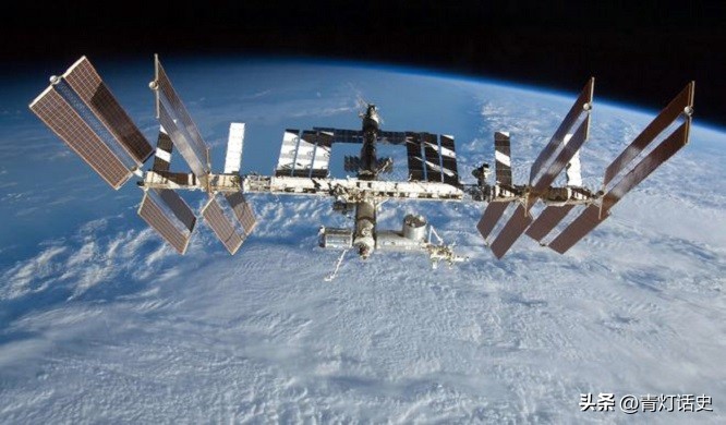 挑战者号航天飞机爆炸真相视频,美国航天飞机挑战者号爆炸原因