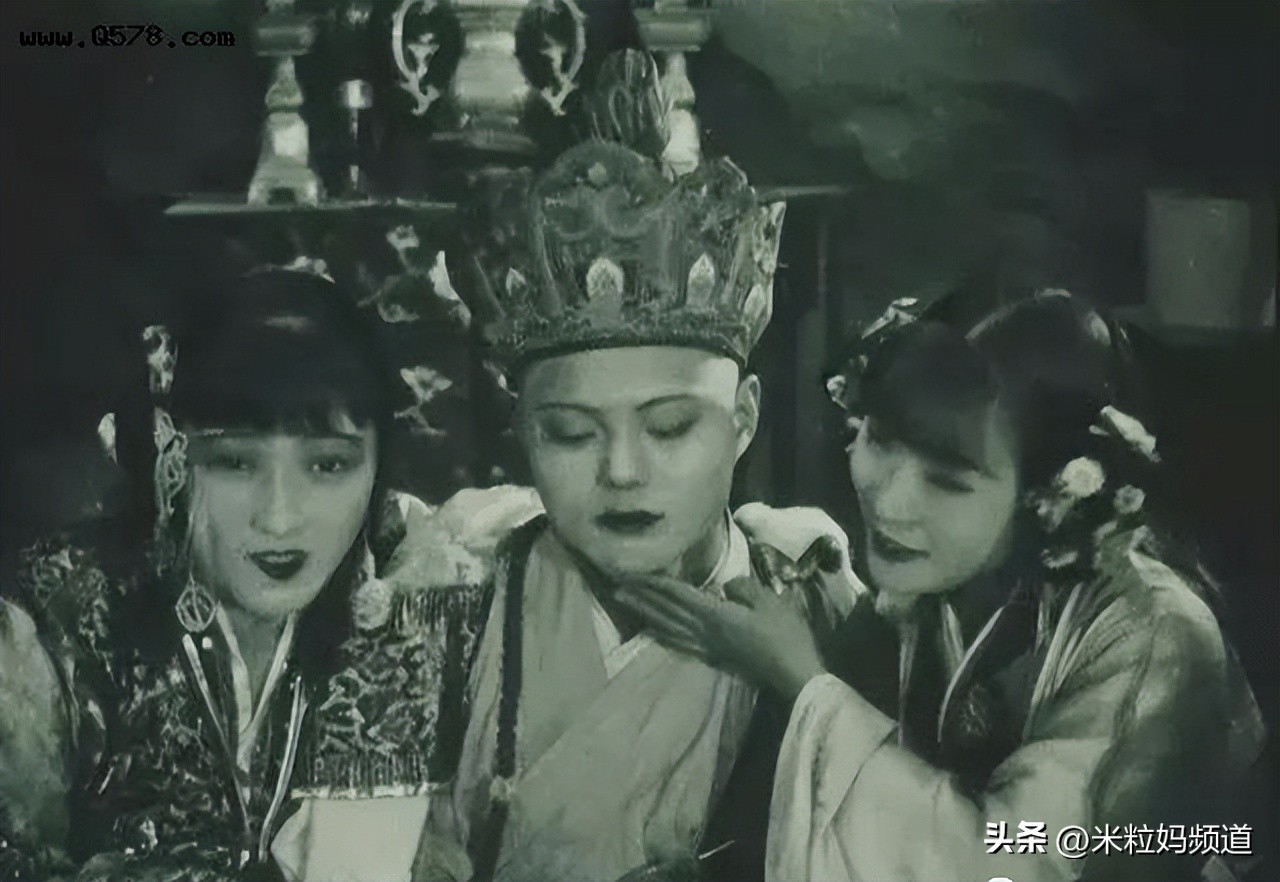 23岁演妖精受人唾骂，却成就国宝电影活成传奇