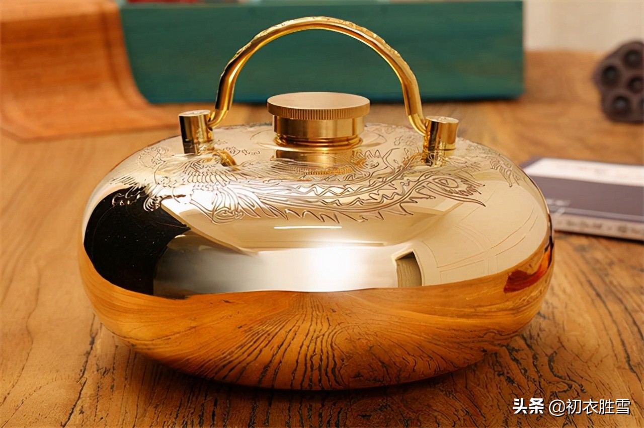 冬夜永夜美诗六首:人愁冬夜寒,我爱冬夜永