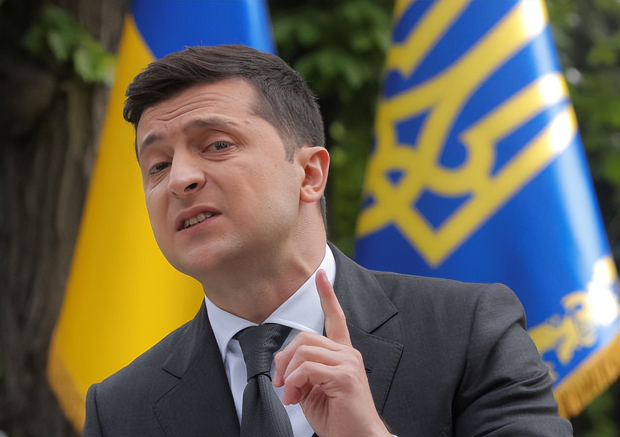 泽连斯基出访西方多国,泽连斯基向美国总统喊话援助