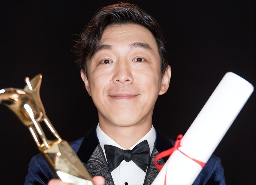 黄渤是靠什么火起来的,光环影帝黄渤完整视频