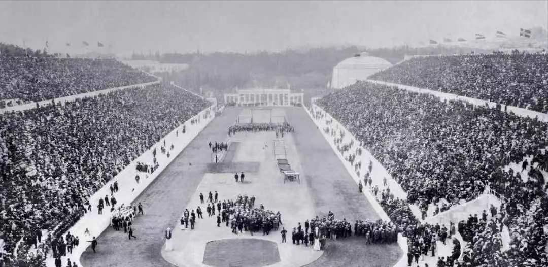 引起热议耗资34亿建造的鸟巢,当年修建鸟巢花了34亿