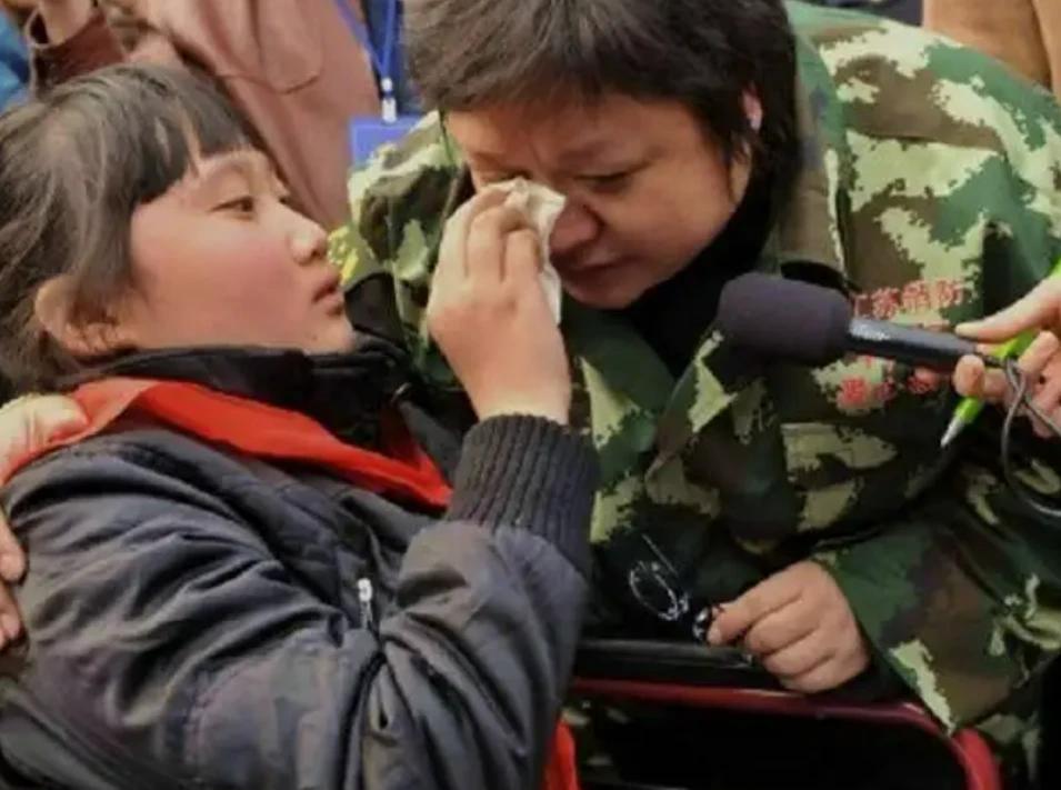 韩红首次公开回应被举报,韩红首次公开回应被举报视频