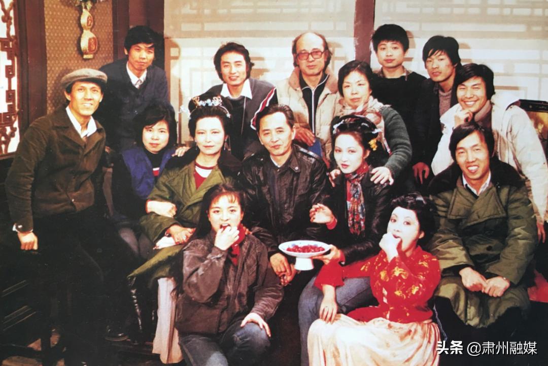 红楼梦惊艳旧照,红楼梦最惊艳的一个细节