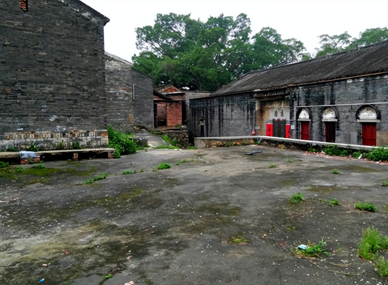 鍏崷鍙ゆ潙涔嬭皽,鍏崷鍙ゆ潙鏈В涔嬭皽