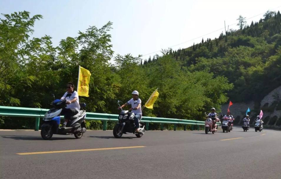 选两轮电动车要看需求，五羊-本田U-GOGT全满足，就是有点贵