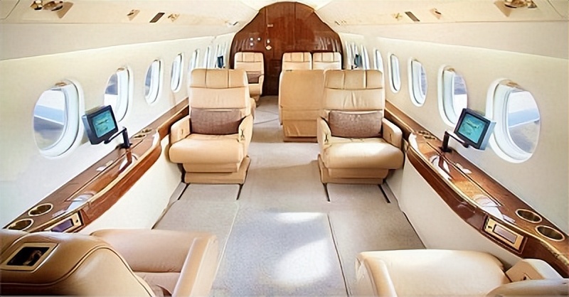 买地毯就要选择羊毛地毯,羊毛地毯选择哪家品牌