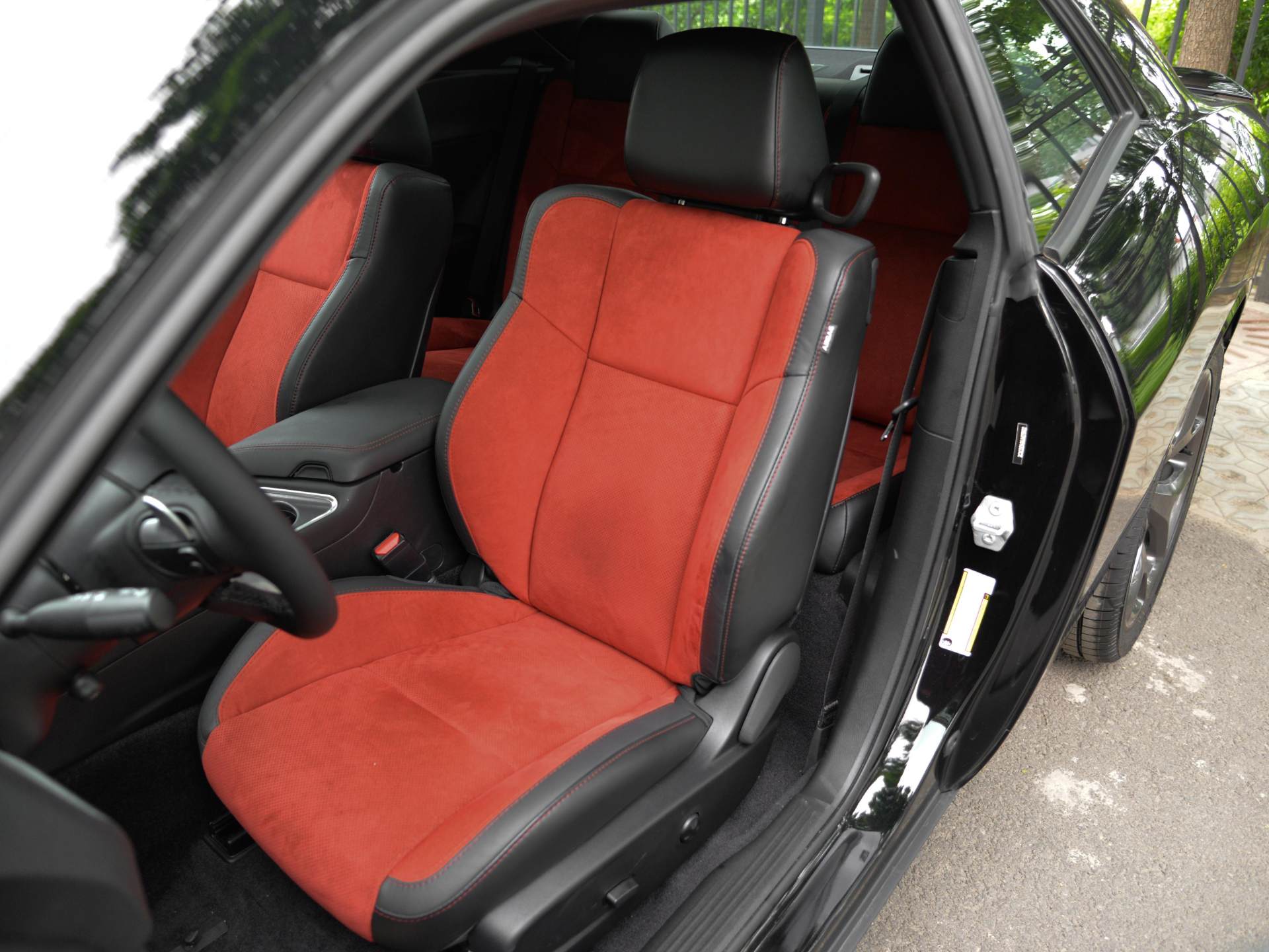 性价比进口suv道奇挑战者,大排量v6进口自吸