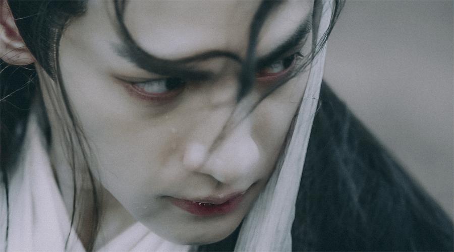 空气骑马、劈叉抱、鸟替，电视剧不敢拍的全景，真的不会笑场吗？