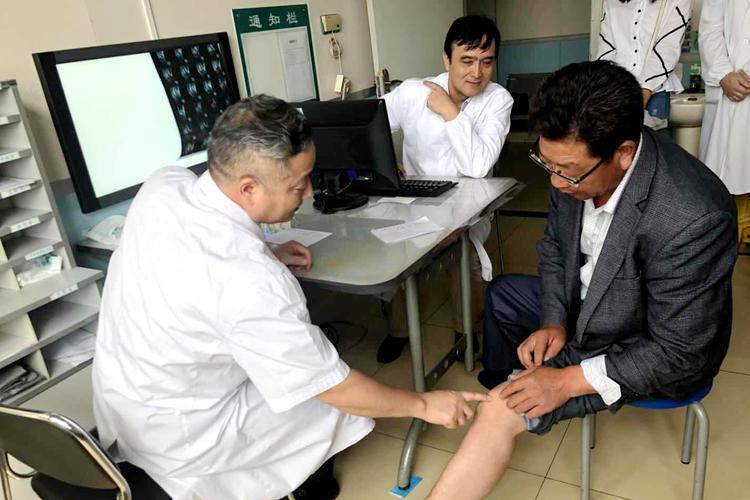 为啥国内看病越来越贵？假如医院取消检查费，会发生什么？快瞧瞧