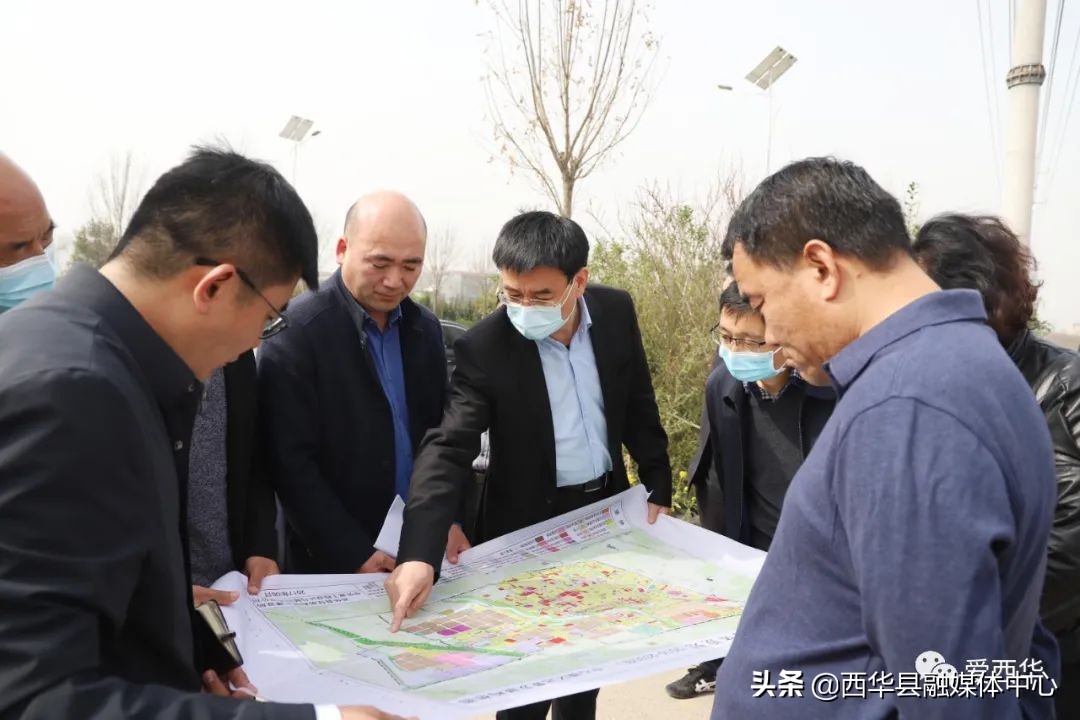 田林到部分民生项目现场办公