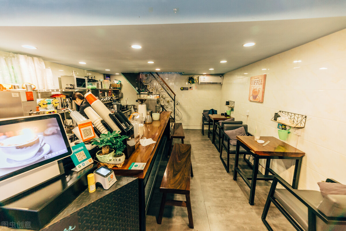 饮料店利润大概多少,饮料果汁的利润