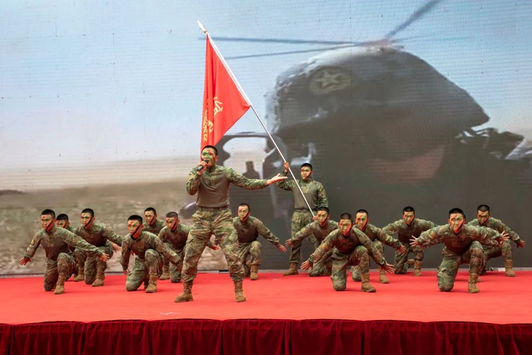 热血、感动、誓言……新兵的告别晚会激情澎湃、看点满满