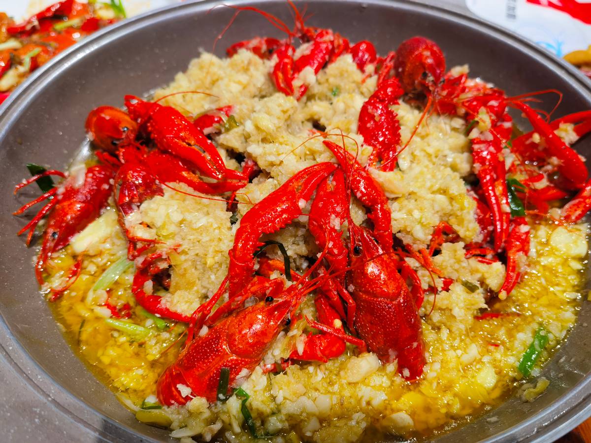 隋潮龙虾季——吃龙虾、喝啤酒