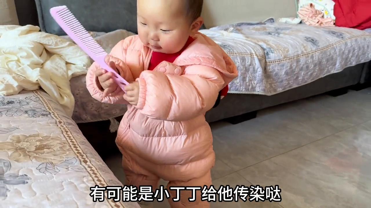 小涵涵明天11个月第一次感冒发烧