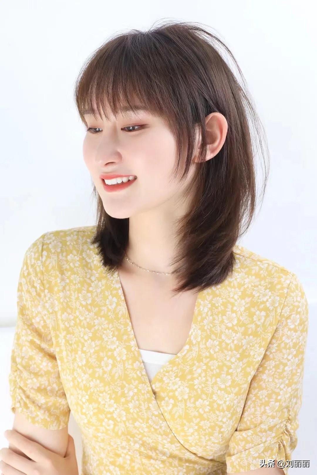 1415岁流行的发型,简单利落的短发发型女