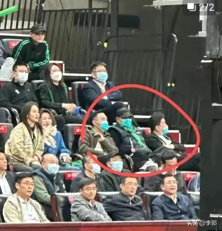 赵本山皮长山拍摄现场,cba总决赛赵本山