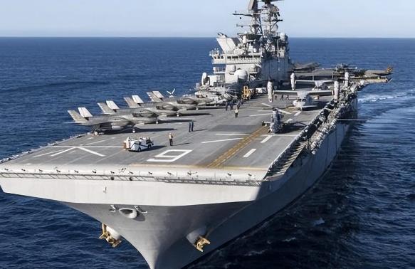 两艘美舰过航台湾海峡新闻评述,台媒报道美舰过航台湾海峡