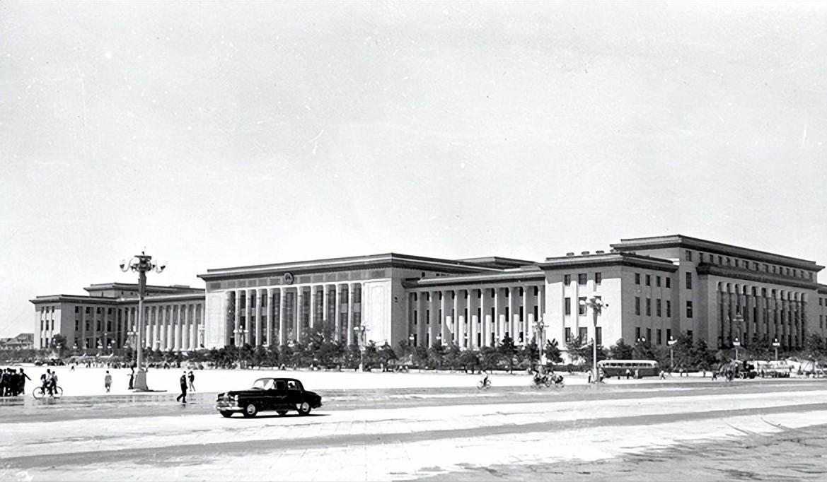 人民大会堂建成后的第一次国宴,人民大会堂新年国宴