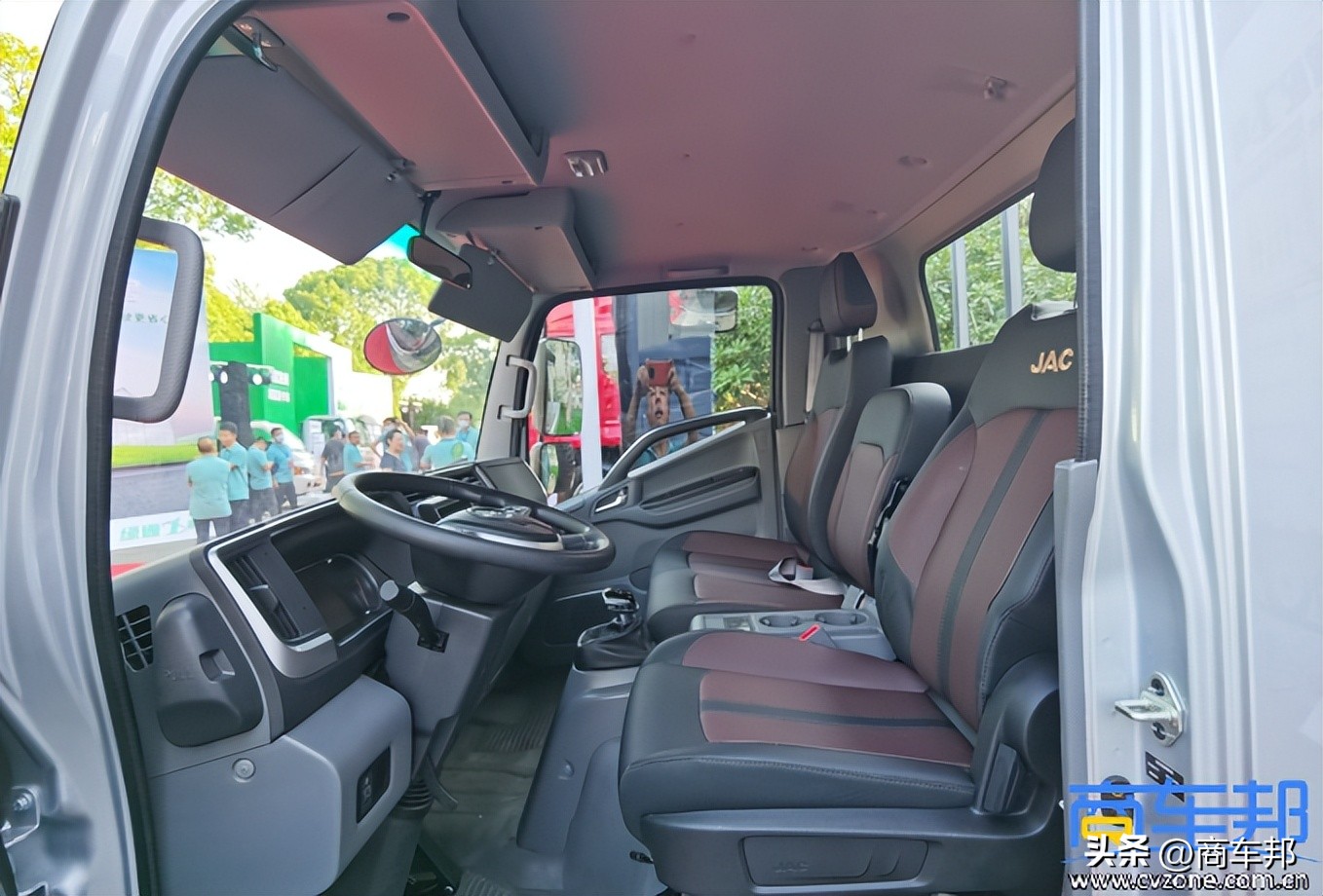 帅铃s7插混轻卡售价,湿式双离合双质量飞轮