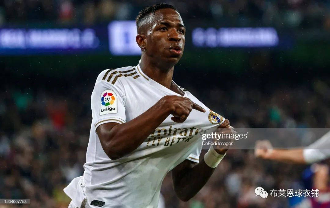 西甲臂章含义,西甲卫冕冠军臂章