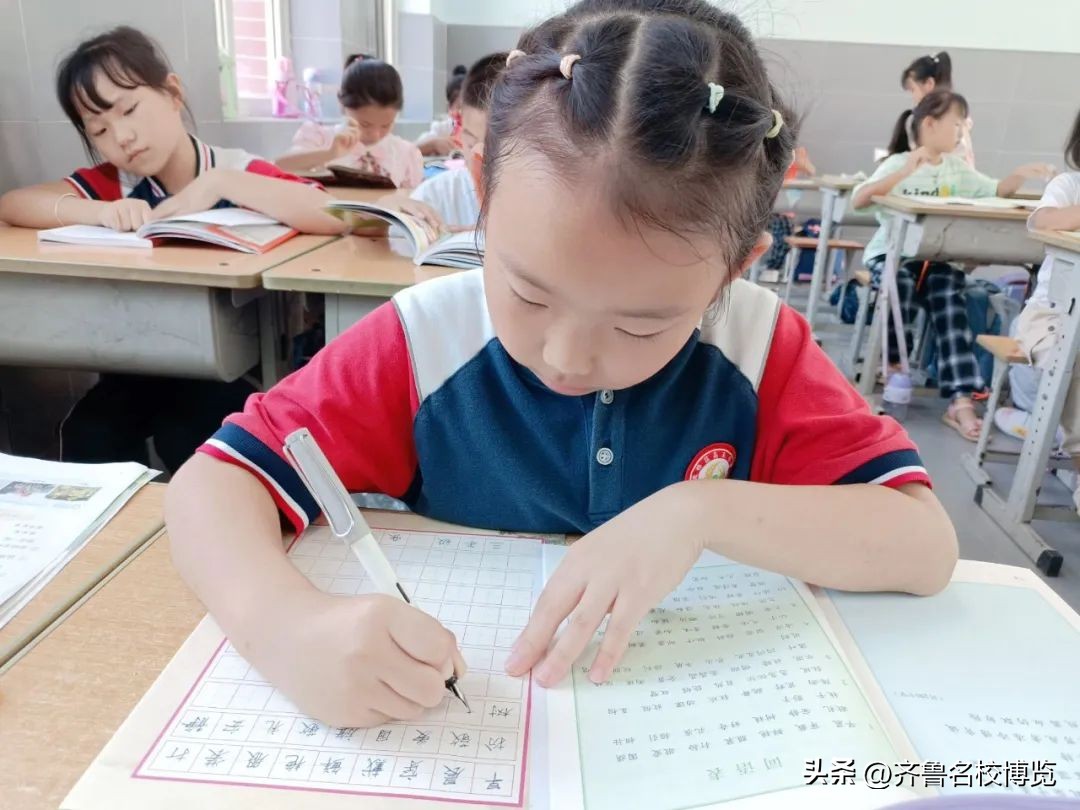 大路小学举行庆祝教师节系列活动,心怀皓月致敬师恩教师节活动