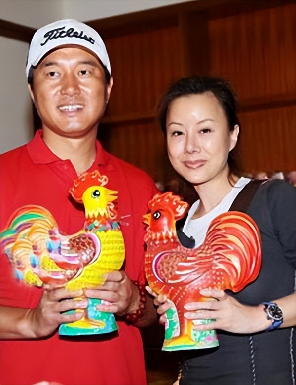 24位青歌赛冠军得主图片,6位歌手在巅峰时期逝世