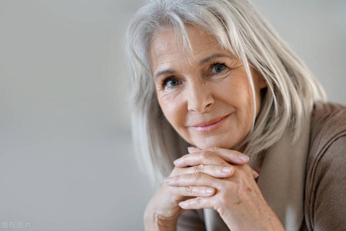 为啥白头发越来越多怎么调理,为什么白头发越来越多吃什么药