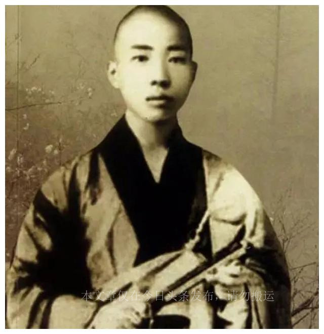 民国“花和尚”34岁暴毙，死后翻看床下，奇葩死因大白于天下