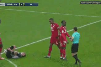 世界足球十大搞笑瞬间图,世界杯足球搞笑图片2018