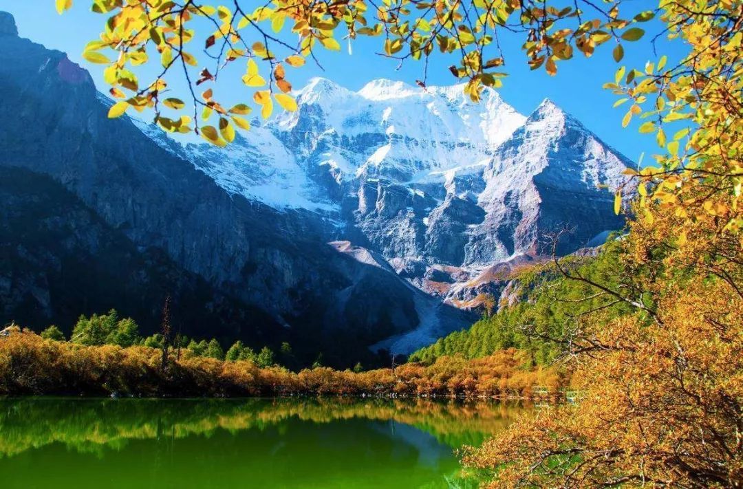 成都出发去稻城亚丁包车自由行,租车成都去稻城亚丁旅游攻略