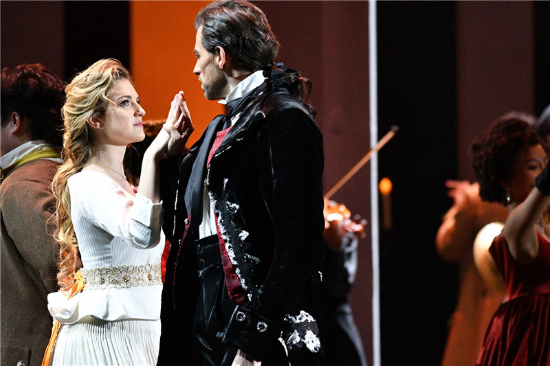 她心情平静钢琴伴奏音频,她心情平静咏叹调解析