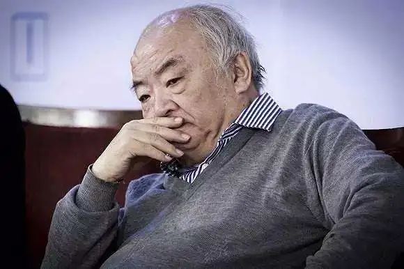 足球与人性、大S和汪小菲的撕逼大战的“现代启示录”