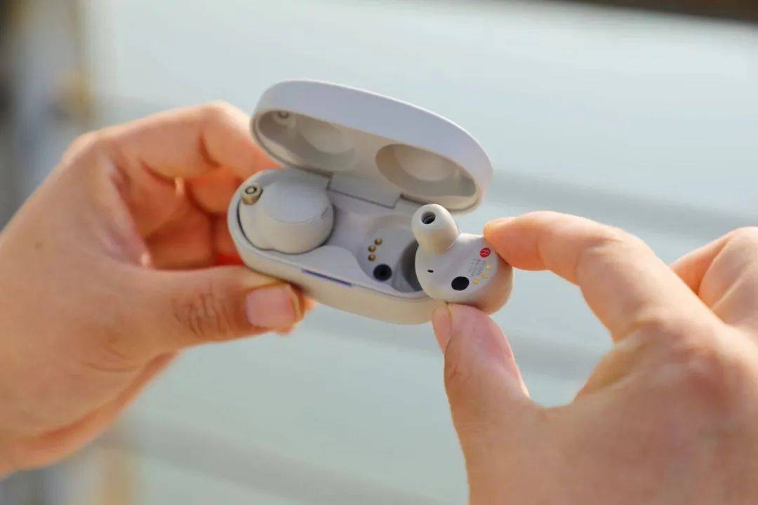 索尼wf-1000xm4降噪耳机开箱,降噪耳机索尼wf-1000xm4测评