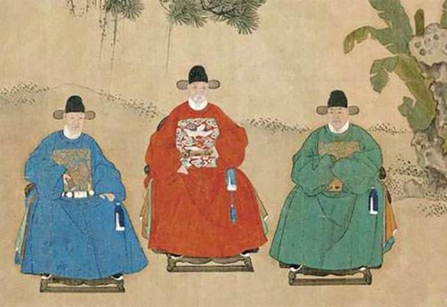 从服饰借代词看古代人物的社会身份，黄袍、红袖、青衣，什么意思