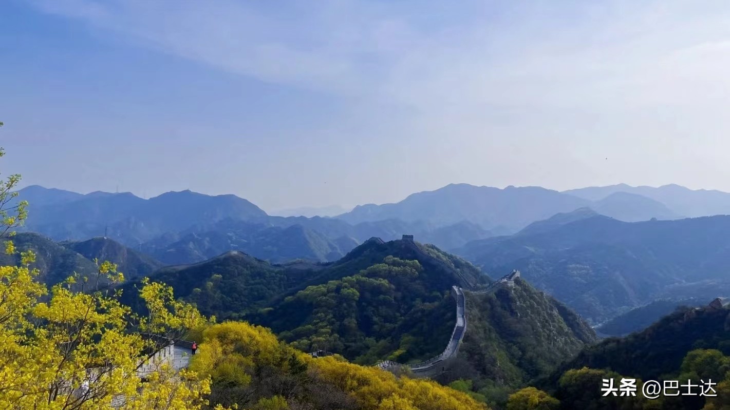 北京市到八达岭长城直达大巴,北京市区到八达岭长城多少公里